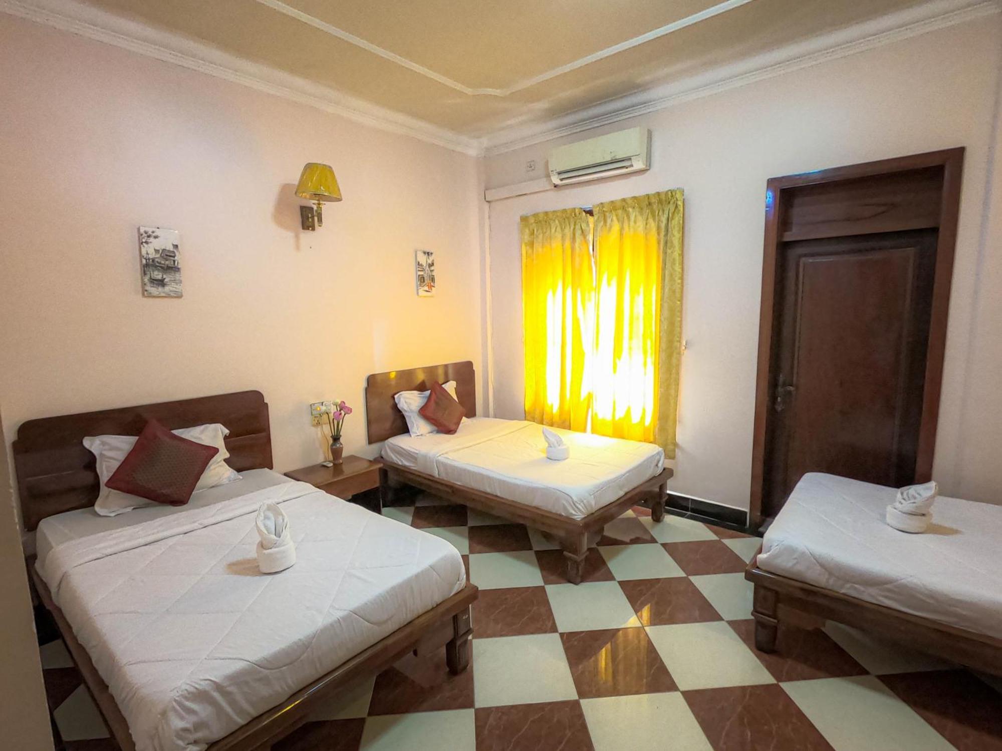 Nawin Palace Guesthouse Phnom Penh Exterior photo